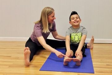 How to Teach Yoga to Active and Energetic Kids : Kumarah